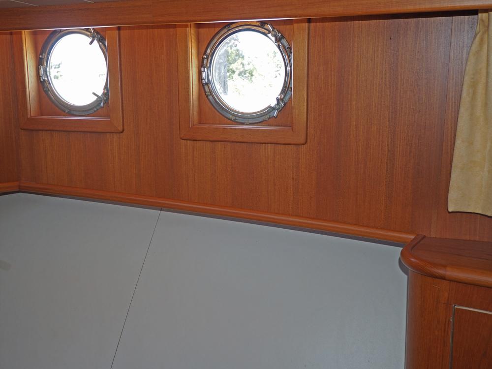 Cabin en avant, H&eacute;bergements